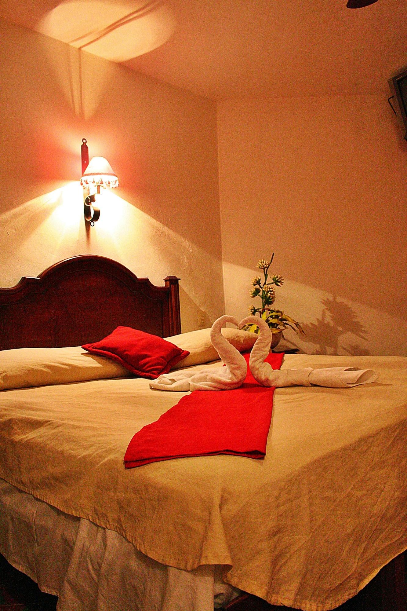 La Aurora Hotel Colonial Valladolid  Ngoại thất bức ảnh