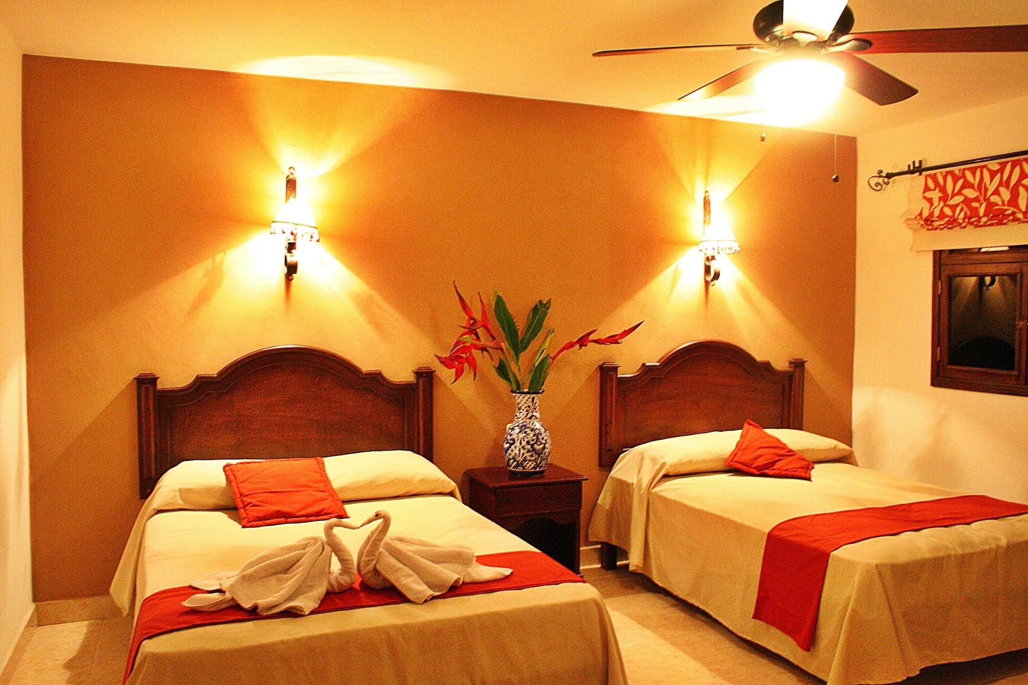 La Aurora Hotel Colonial Valladolid  Ngoại thất bức ảnh
